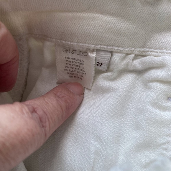 HIGH WAISTED WHITE JEANS - Picture 7 of 7